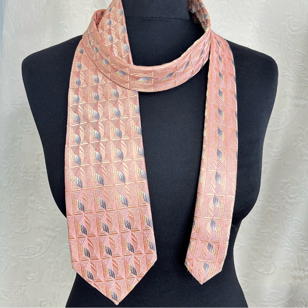 Ermenegildo Zegna Silk Jacquard Geometric Pink Peach Blue-Gray Tie